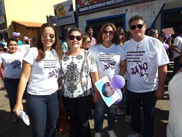 Prefeito Avelar Ferreira ao lado da Primeira Dama Kátia Ferreira da irmã Teresa Cristina e da Secretária de Políticas para as Mulheres Dra Eva Mara. Foto: Fotos: Alírio Ribeiro