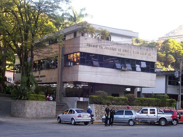 Queda de receita provocada pela crise econômica fez a Prefeitura rever todos os projetos na atual gestão. Foto: Ademir Ortega