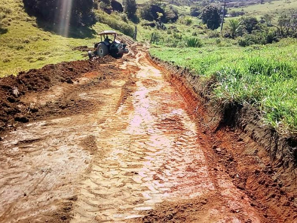 Estrada no interior de Itamaraju. Foto: ASCOM