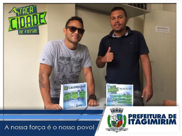 Diretor de Esportes Williamberto e Instrutor de futsal Thiago Da Silva . Foto: ASCOM - ITAGIMIRIM