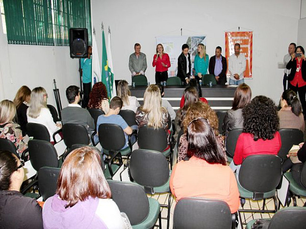 Reunião do Conselho Municipal dos Direitos da Criança e do Adolescente. Foto: Arquivo/município