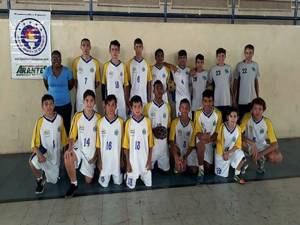 Equipe Handebol Sub 15. Foto: 