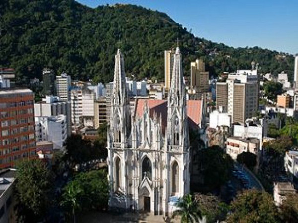 Técnicos farão a divulgação dos monumentos históricos do Centro, como a Catedral Metropolitana. Foto: Tadeu Bianconi