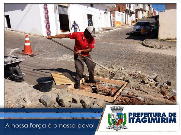 Recuperação Rua São Domingos . Foto: ASCOM - ITAGIMIRIM